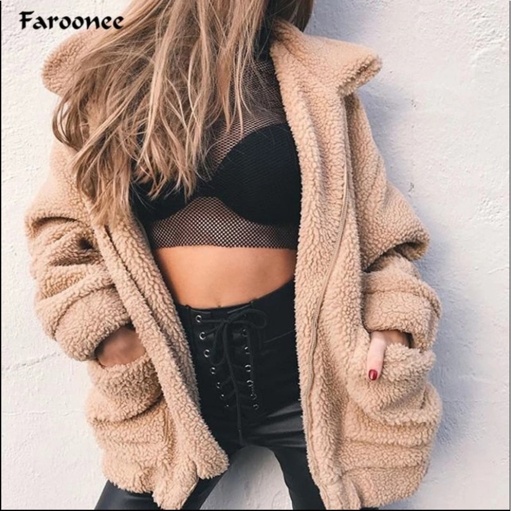 ✅Faroonee Elegant Faux Fur Coat Women